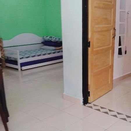 Homestay Sri Ladang Kuala Terengganu Exterior photo